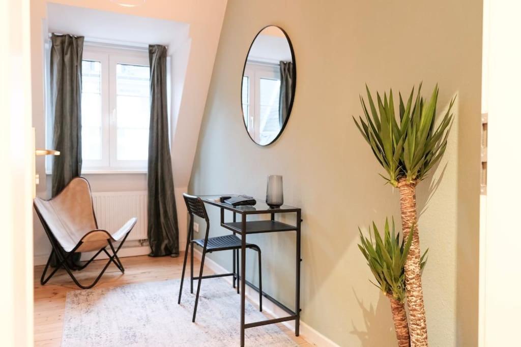 Stadtoase Design Wohnung In Der Altstadt Von Koblenz Κόμπλεντς Εξωτερικό φωτογραφία